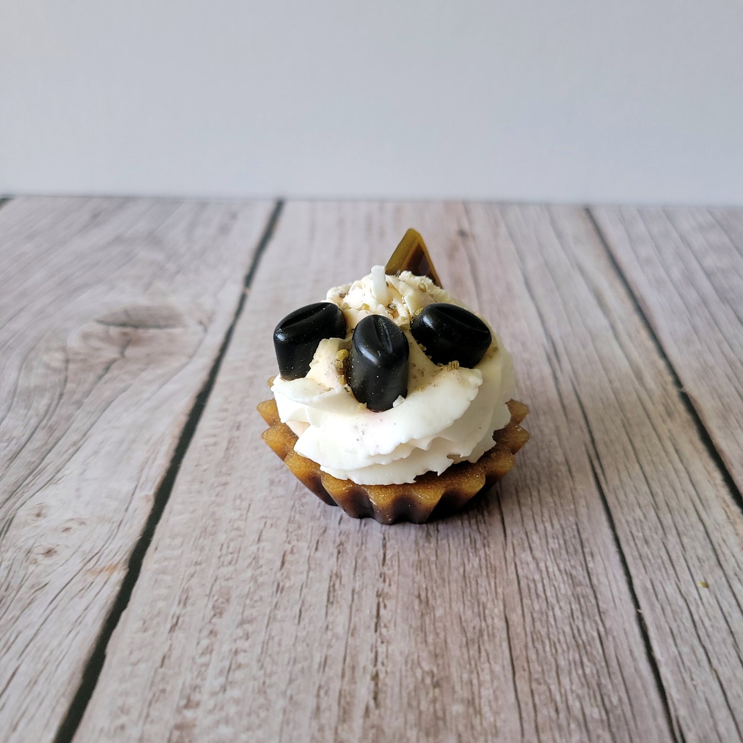 Tiny Treat Candle