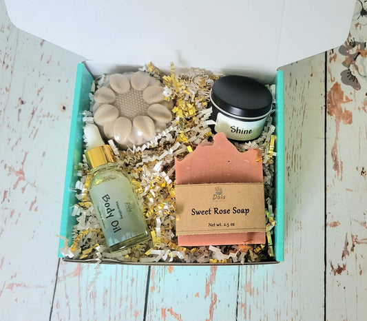 Rose & Serenity Deluxe Gift Box