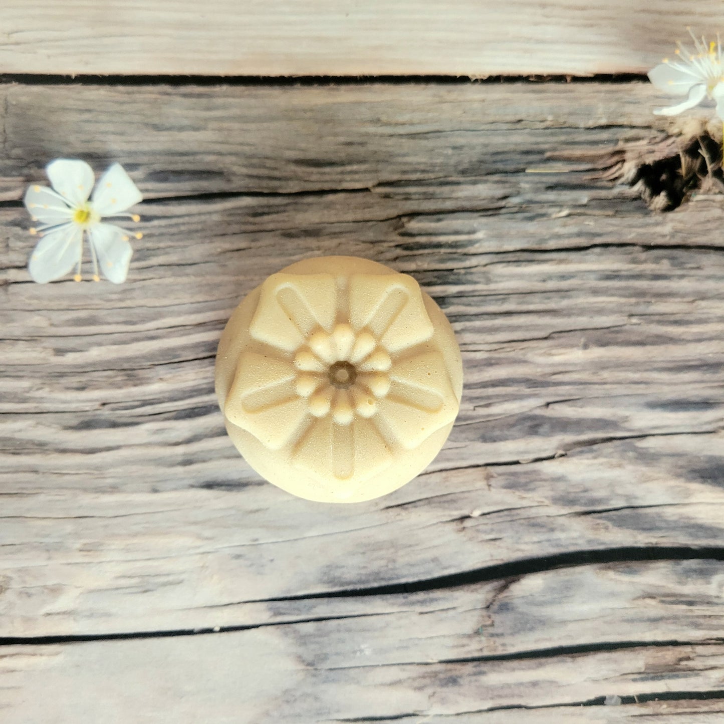 Dead sea mud flower Soap