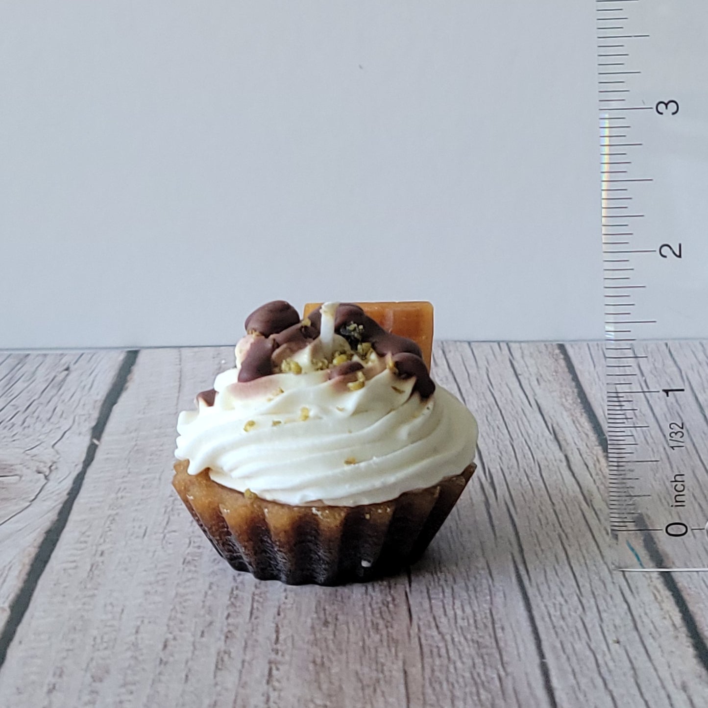 Tiny Treat Candle